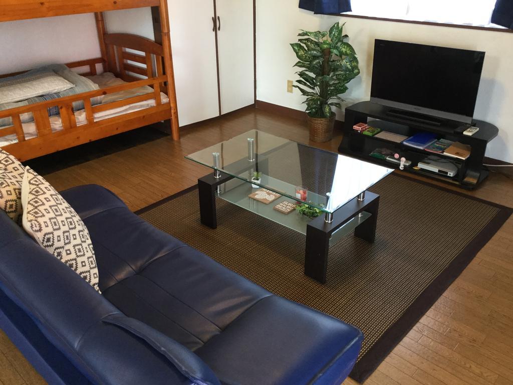 Pension Sea Shells Motobu Exterior foto
