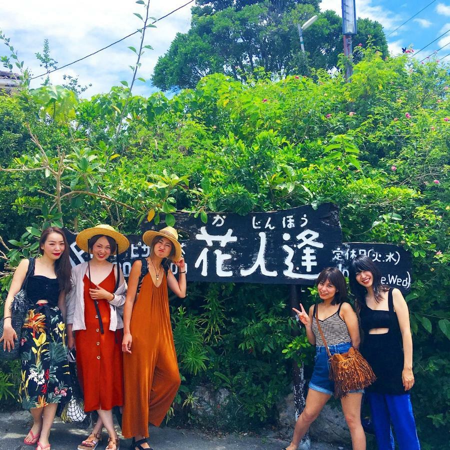Pension Sea Shells Motobu Exterior foto